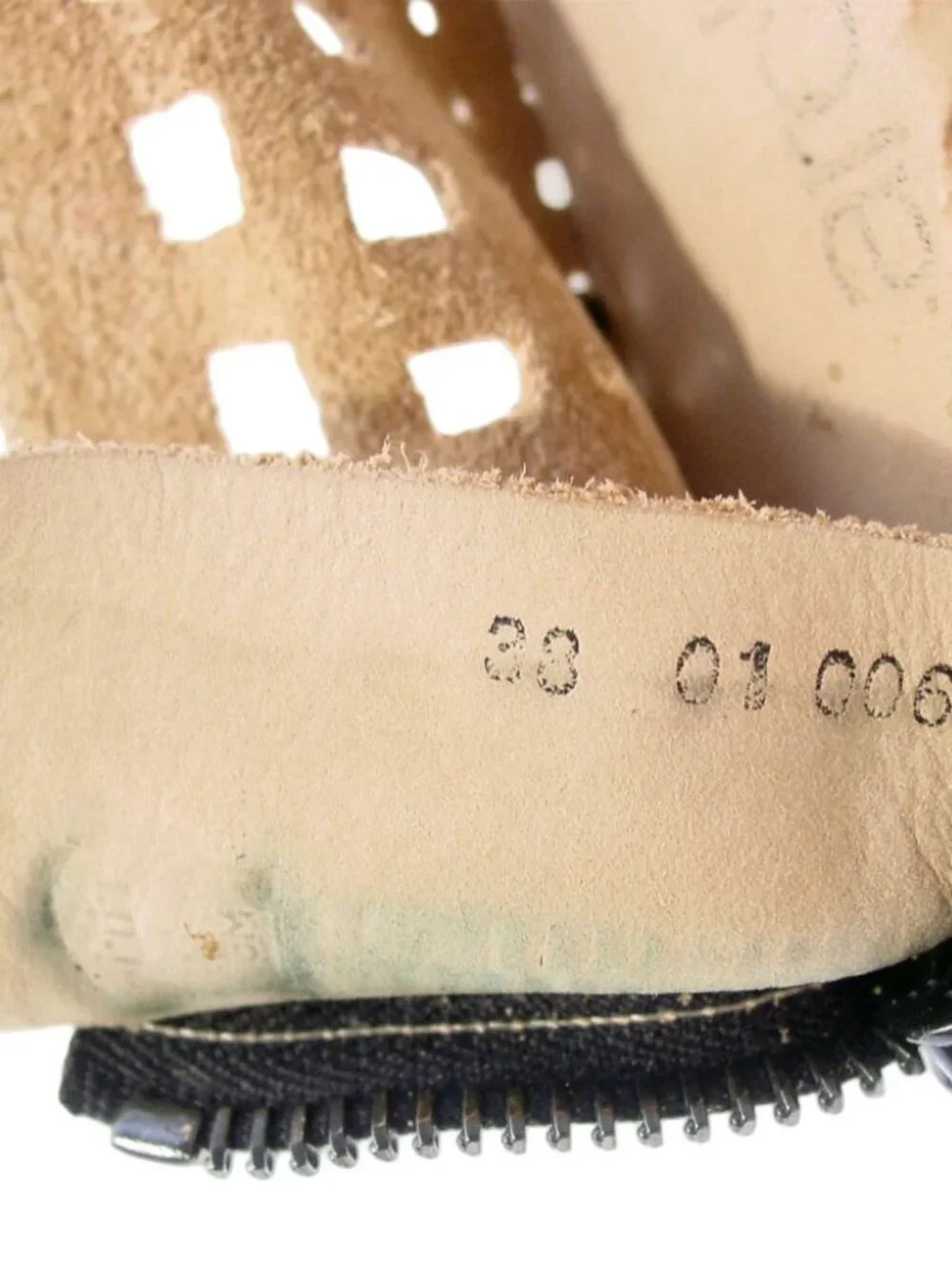 ARCHE $295 Vintage Nubuck Lattice Low Wedge Heel Zip Shoes 38/8 - Made in FRANCE - Picture 9 of 11